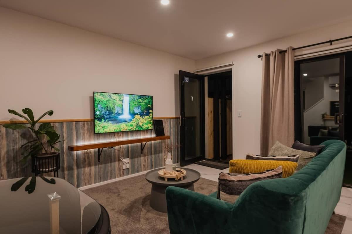 Casino Luxury Suite City Centre - Sleeps 5 Christchurch Ngoại thất bức ảnh